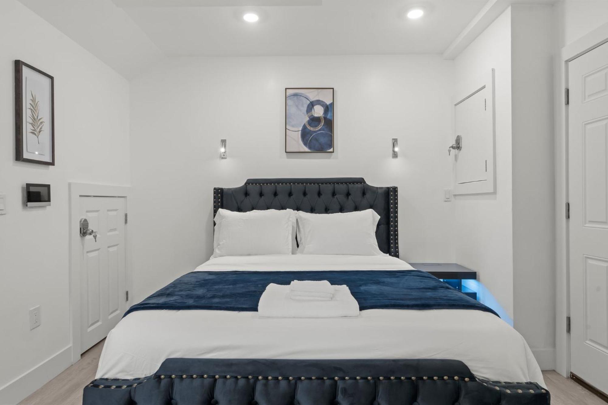 New Season Royals, Airport West Hotel Chester Værelse billede