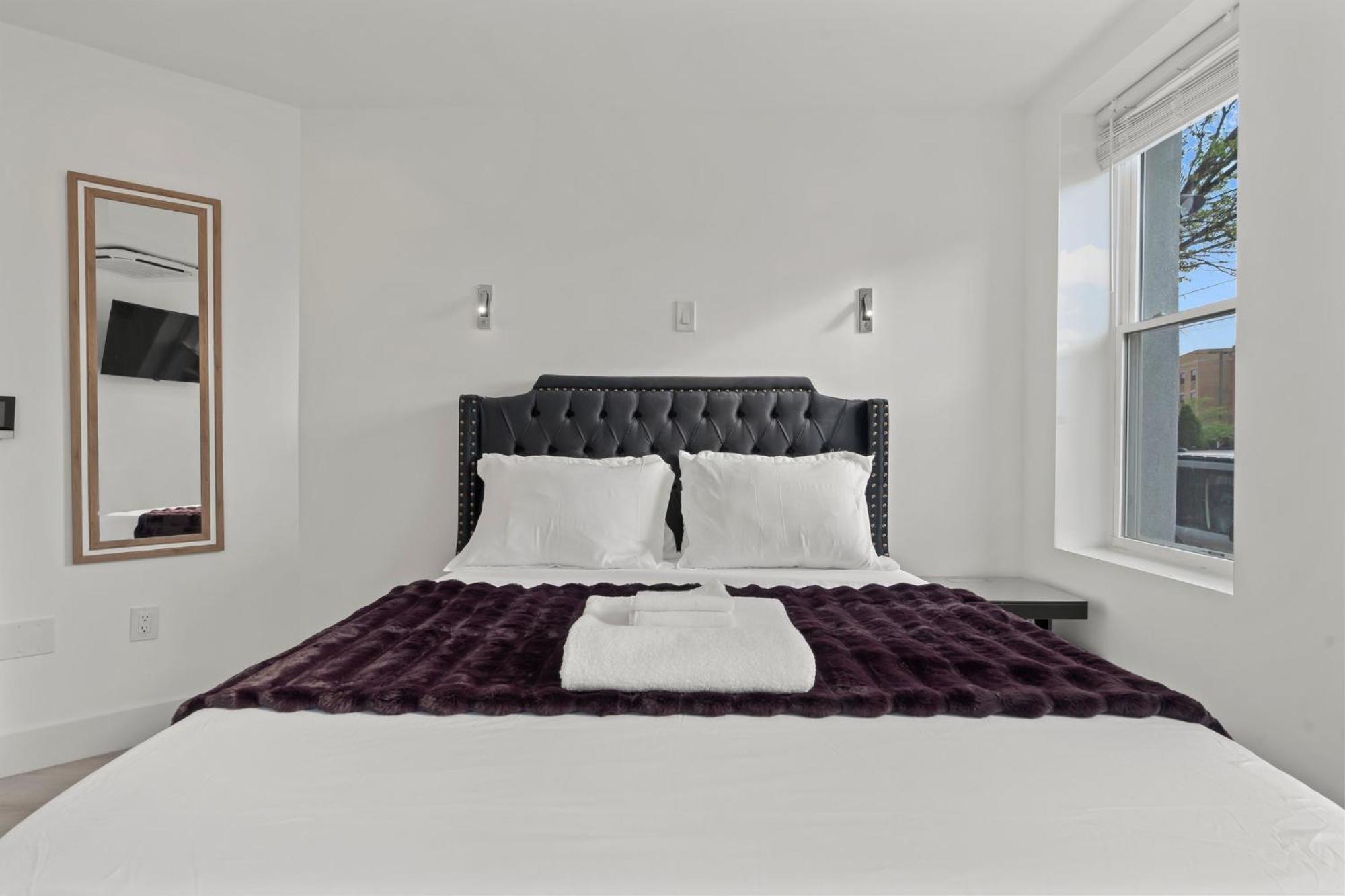 New Season Royals, Airport West Hotel Chester Værelse billede